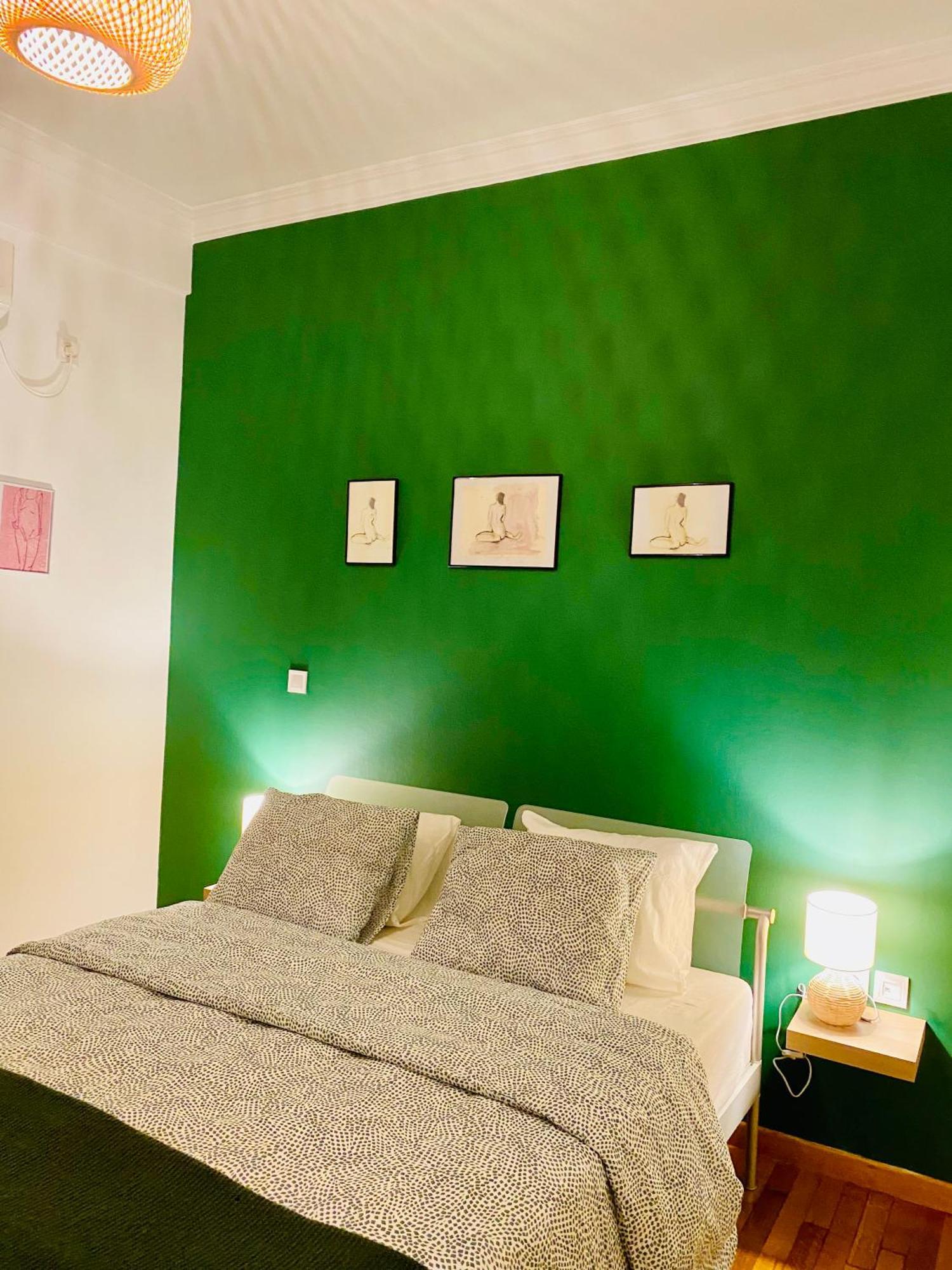 Antinoros Inn, Stylish Apartment,3' To Metro Athènes Extérieur photo