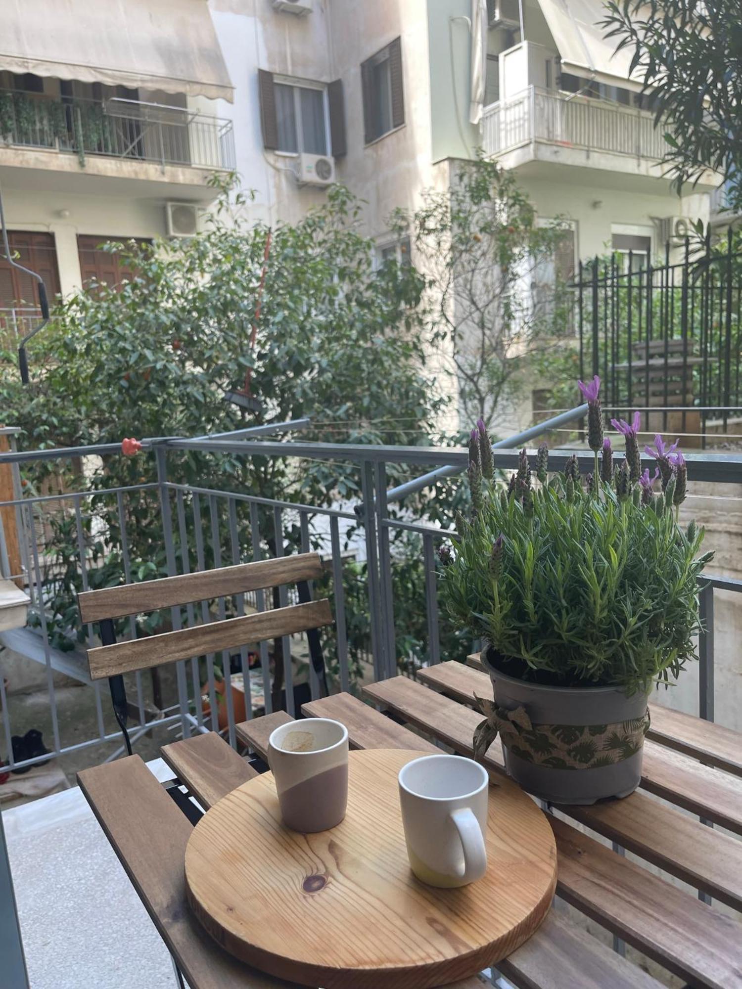 Antinoros Inn, Stylish Apartment,3' To Metro Athènes Extérieur photo
